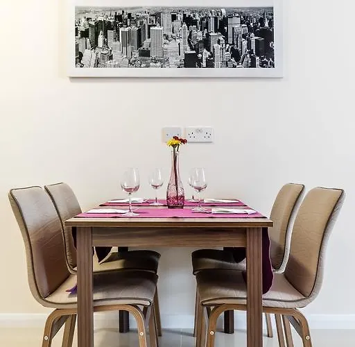 Commercial House London